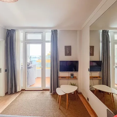 Seaviews Las Canteras - Balcony & Pool *